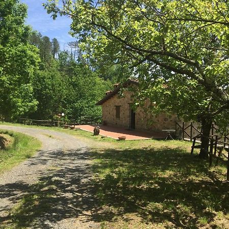 Il Casale Villa Brugnato Exteriör bild